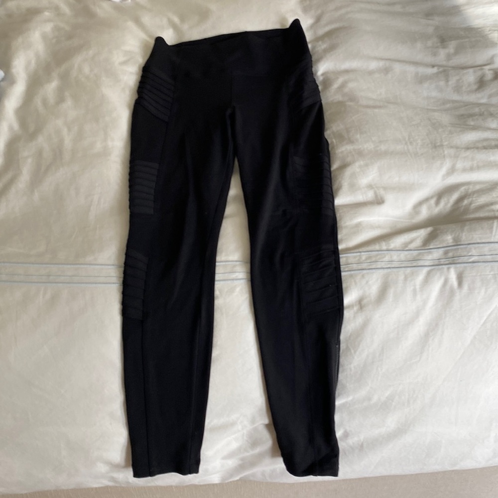 Athleta black moto pants